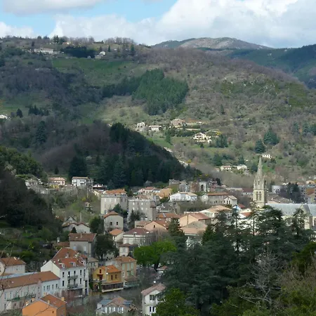 40 M2 Pour 2 A 4 Personnes * Vals-les-Bains